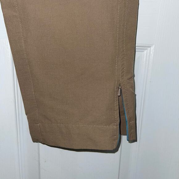 L.L. Bean Womens Dark‎ Khaki Outdoor Hiking Stretch Fitted Capris Size 8 reg - Picture 10 of 12